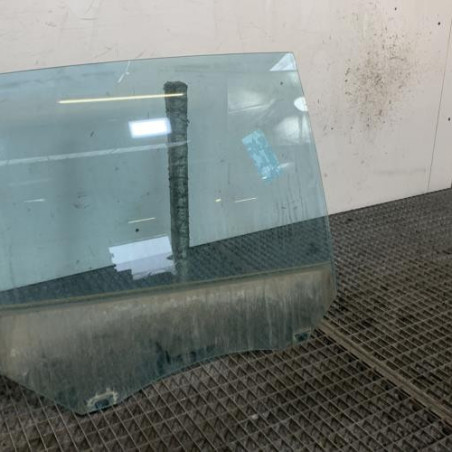 Vitre arriere droit FORD KUGA 1