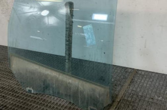 Vitre arriere droit FORD KUGA 1