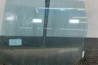 Vitre arriere gauche FORD KUGA 1 Photo n°1