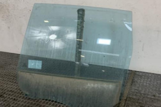 Vitre arriere gauche FORD KUGA 1