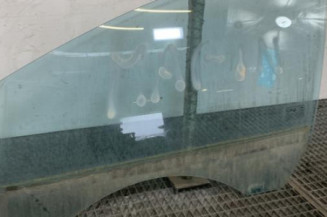 Vitre avant gauche FORD KUGA 1