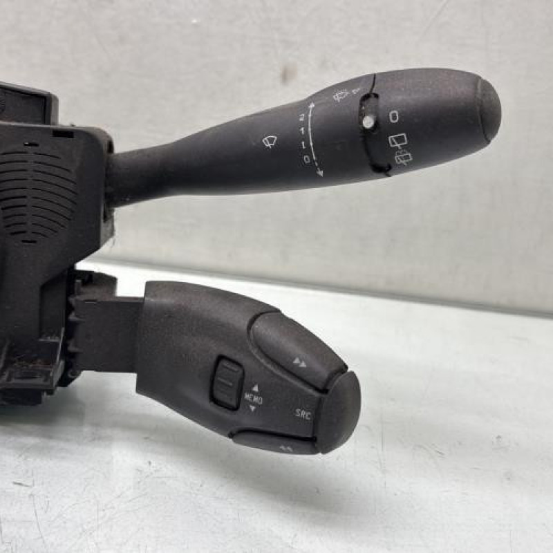 Com (Bloc Contacteur Tournant+Commodo Essuie Glace+Commodo Phare) PEUGEOT 206 Photo n°5