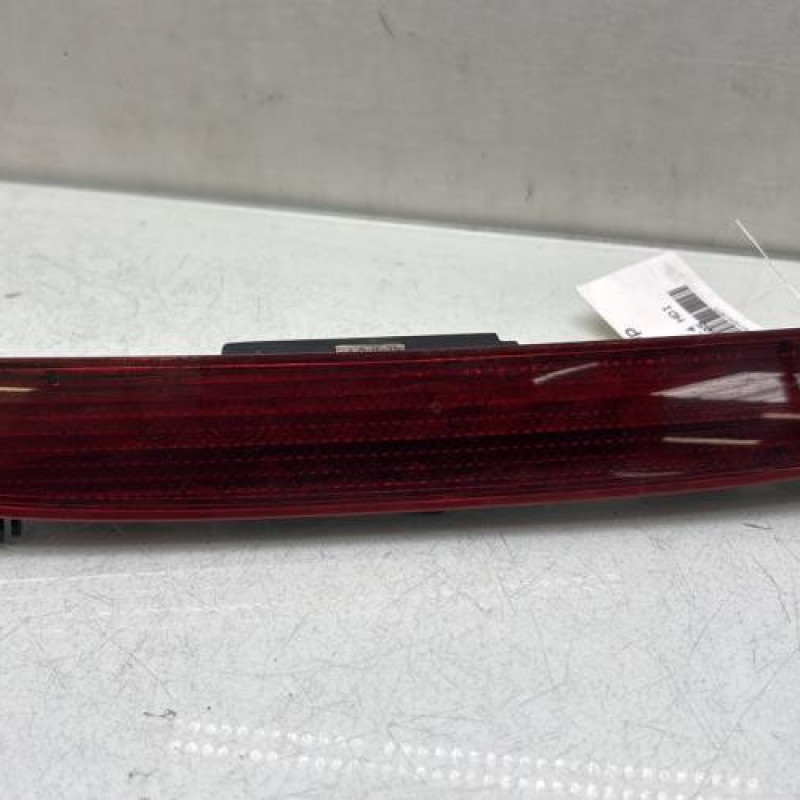 Feu arriere stop central PEUGEOT 206 Photo n°1