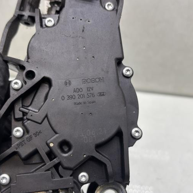 Moteur essuie glace arriere PEUGEOT 206 Photo n°5