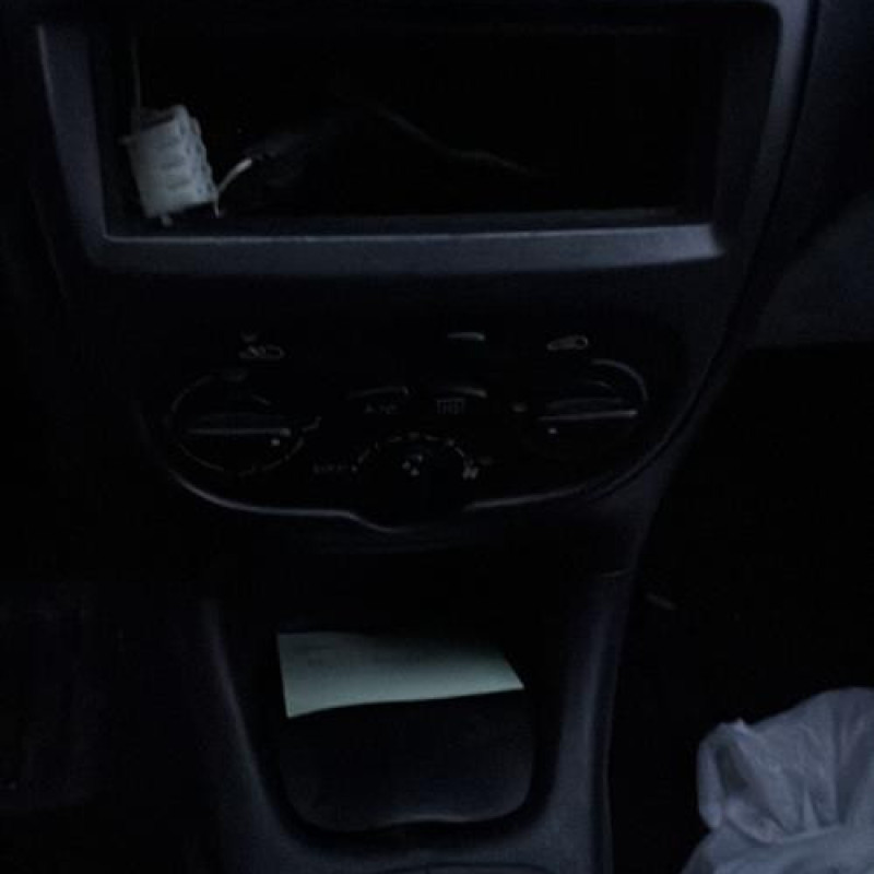 Moteur essuie glace arriere PEUGEOT 206 Photo n°14