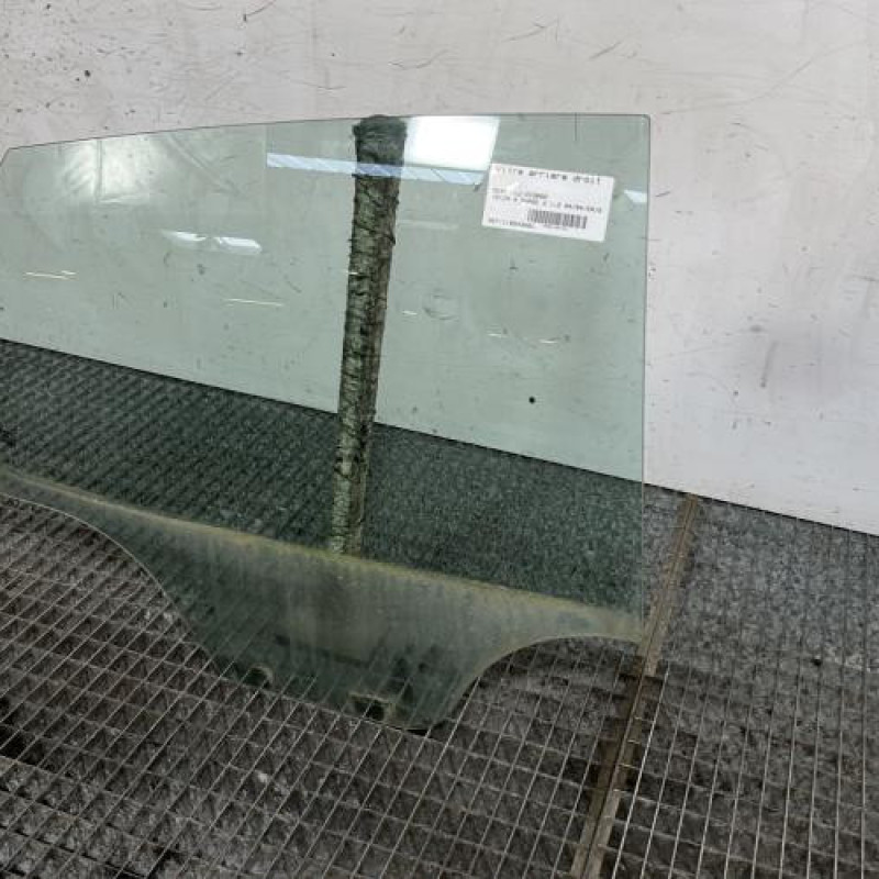 Vitre arriere droit SEAT IBIZA 4 Photo n°3