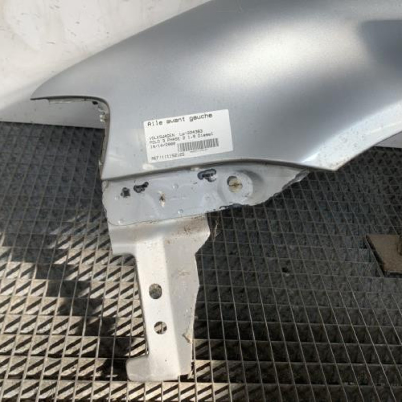 Aile avant gauche VOLKSWAGEN POLO 3 Photo n°2