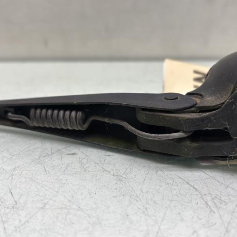 Bras essuie glace arriere VOLKSWAGEN POLO 3 Photo n°3