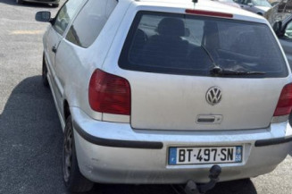 Poignee porte avant gauche VOLKSWAGEN POLO 3