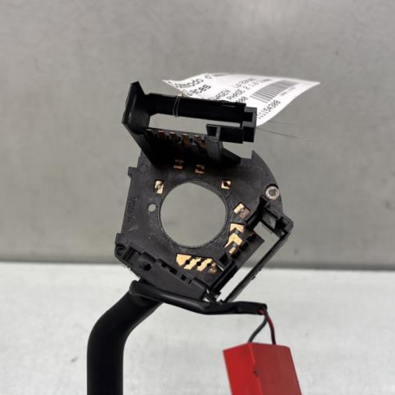 Commodo d'essuie glaces VOLKSWAGEN POLO 3 Photo n°3