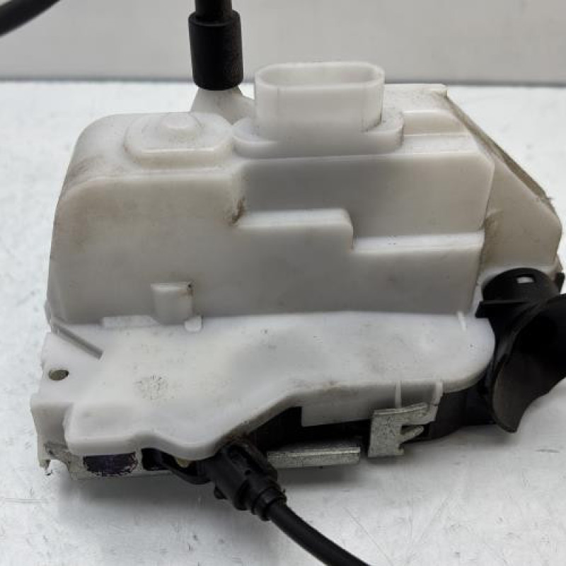 Serrure avant gauche RENAULT TWINGO 2 Photo n°4