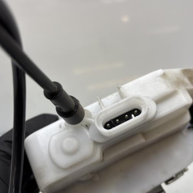 Serrure avant gauche RENAULT TWINGO 2 Photo n°6