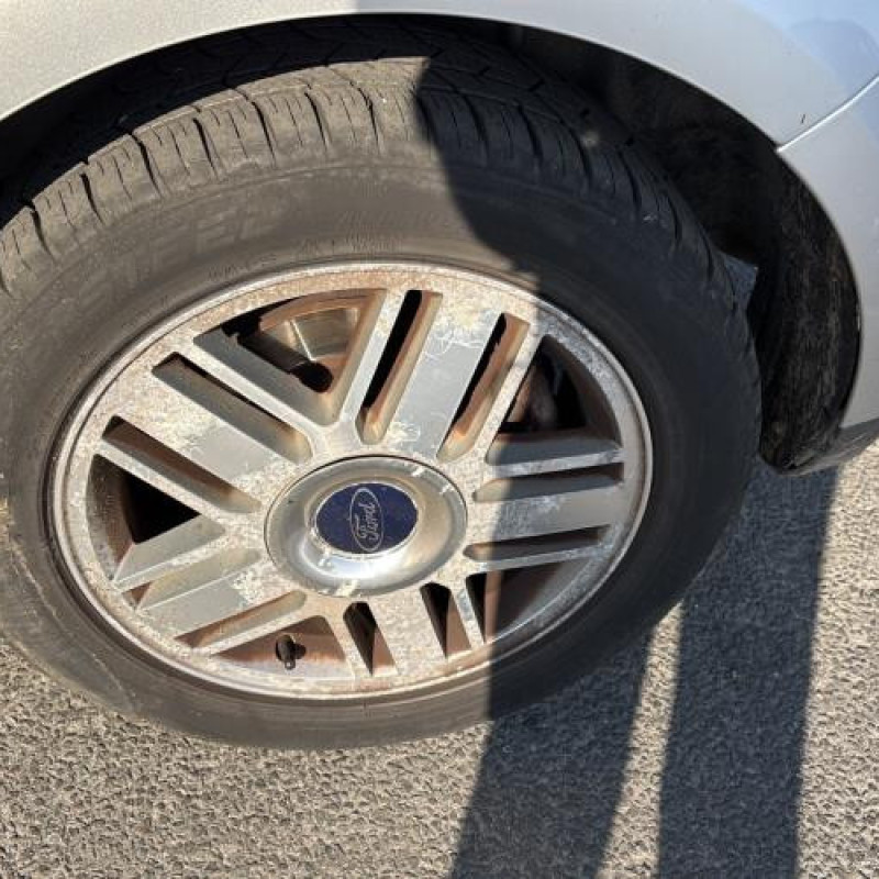 Renfort pare choc arriere (traverse) FORD FOCUS 2 Photo n°17