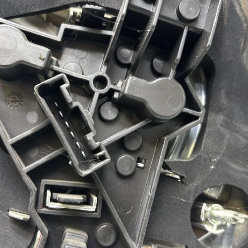 Feu arriere principal gauche (feux) BMW SERIE 1 E87 Photo n°3