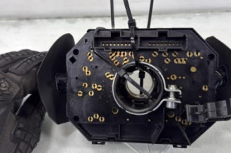 Com (Bloc Contacteur Tournant+Commodo Essuie Glace+Commodo Phare) FORD KA 2