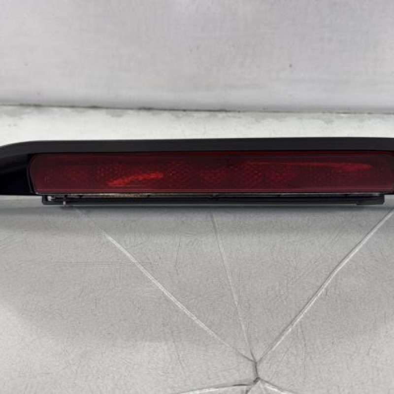 Feu arriere stop central FORD KA 2 Photo n°1