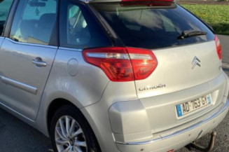 Aile avant droit CITROEN C4 PICASSO 1