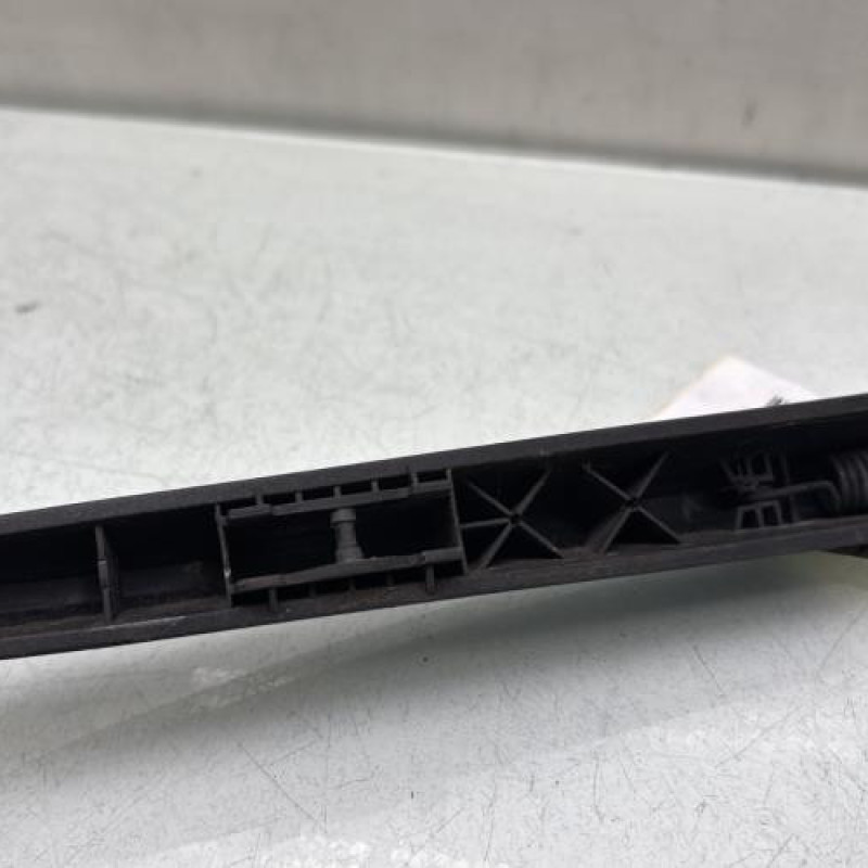 Bras essuie glace arriere RENAULT CLIO 4 Photo n°4