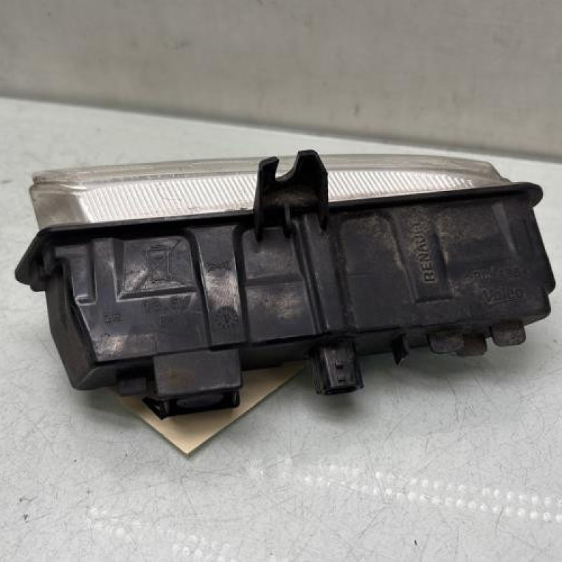 Feu diurne avant droit RENAULT CLIO 4 Photo n°2