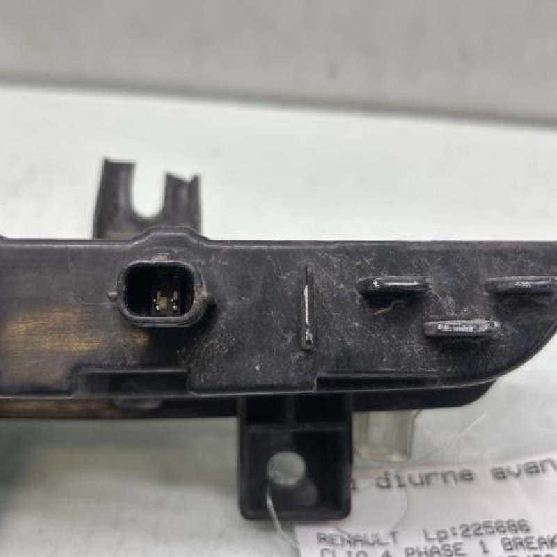 Feu diurne avant droit RENAULT CLIO 4 Photo n°4