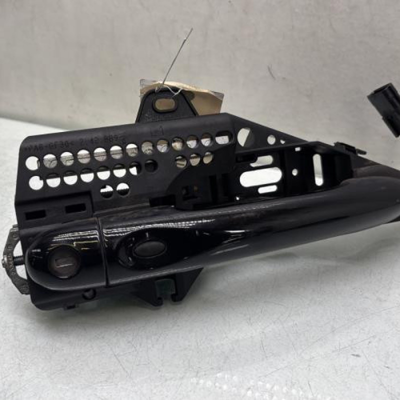 Poignee porte avant gauche RENAULT CLIO 4 Photo n°1