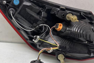 Feu arriere principal droit (feux) FORD FOCUS 4