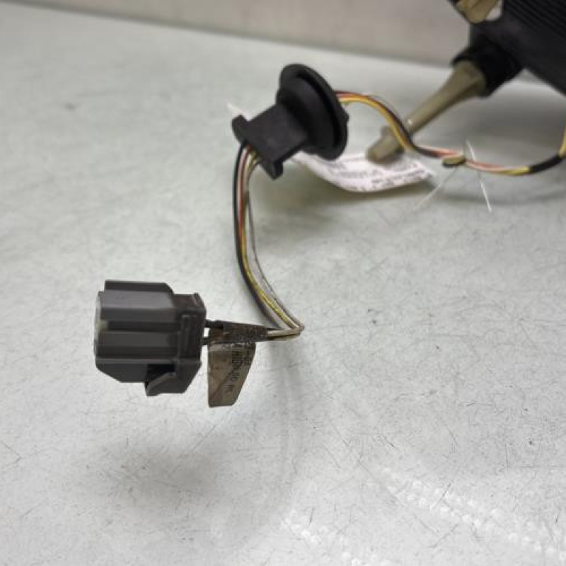 Feu arriere principal gauche (feux) FORD FOCUS 4 Photo n°3