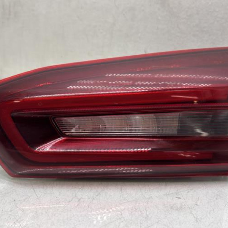 Feu arriere secondaire droit (feux) FORD FOCUS 4 Photo n°1