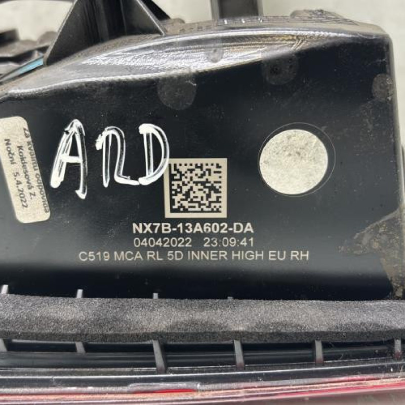 Feu arriere secondaire droit (feux) FORD FOCUS 4 Photo n°4