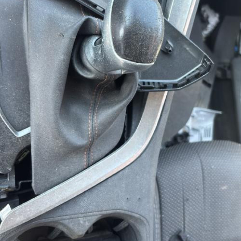 Renfort pare choc avant (traverse) PEUGEOT 5008 2 Photo n°18