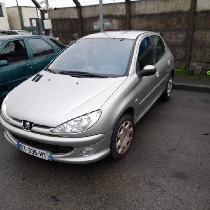 Moteur PEUGEOT 206 Photo n°5