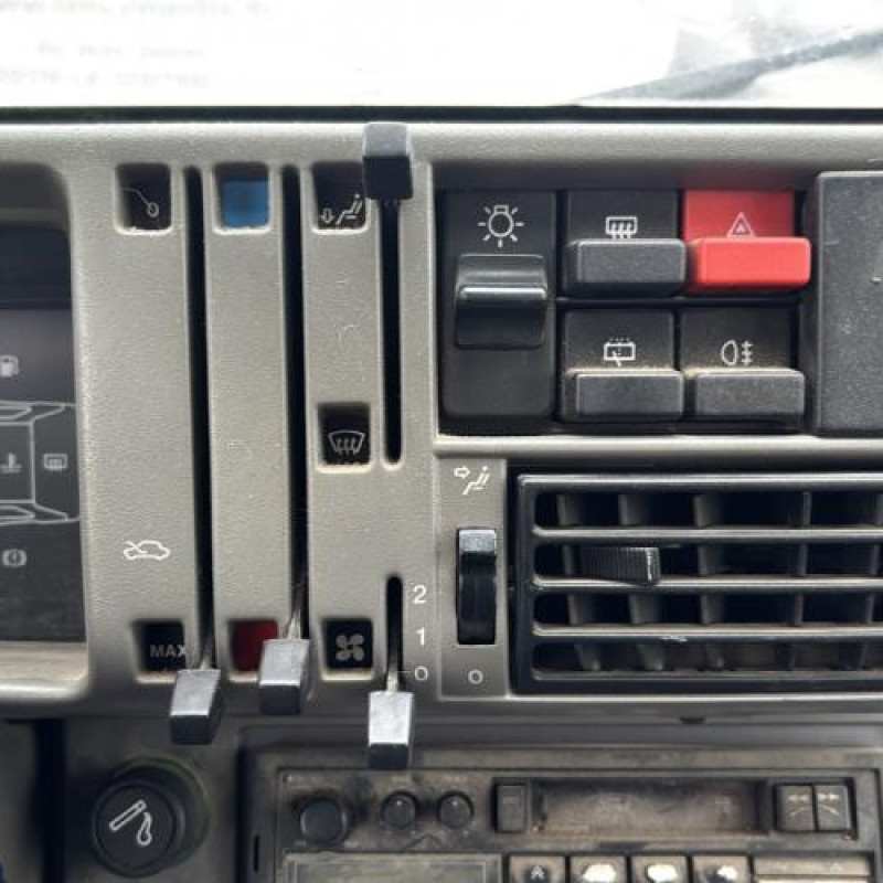 Feu arriere principal gauche (feux) FIAT PANDA 1 Photo n°18