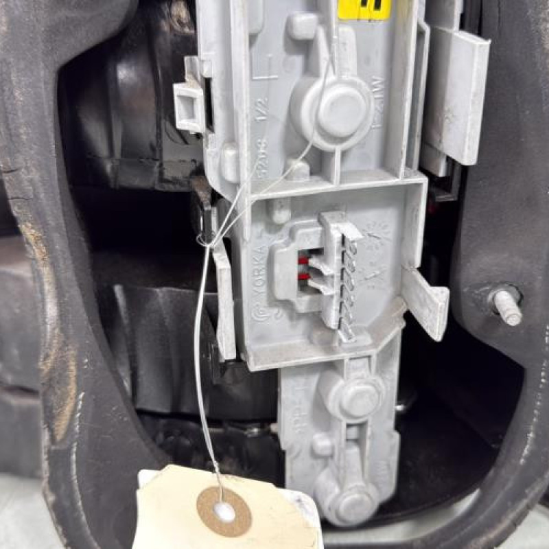 Feu arriere principal gauche (feux) OPEL VECTRA C Photo n°3