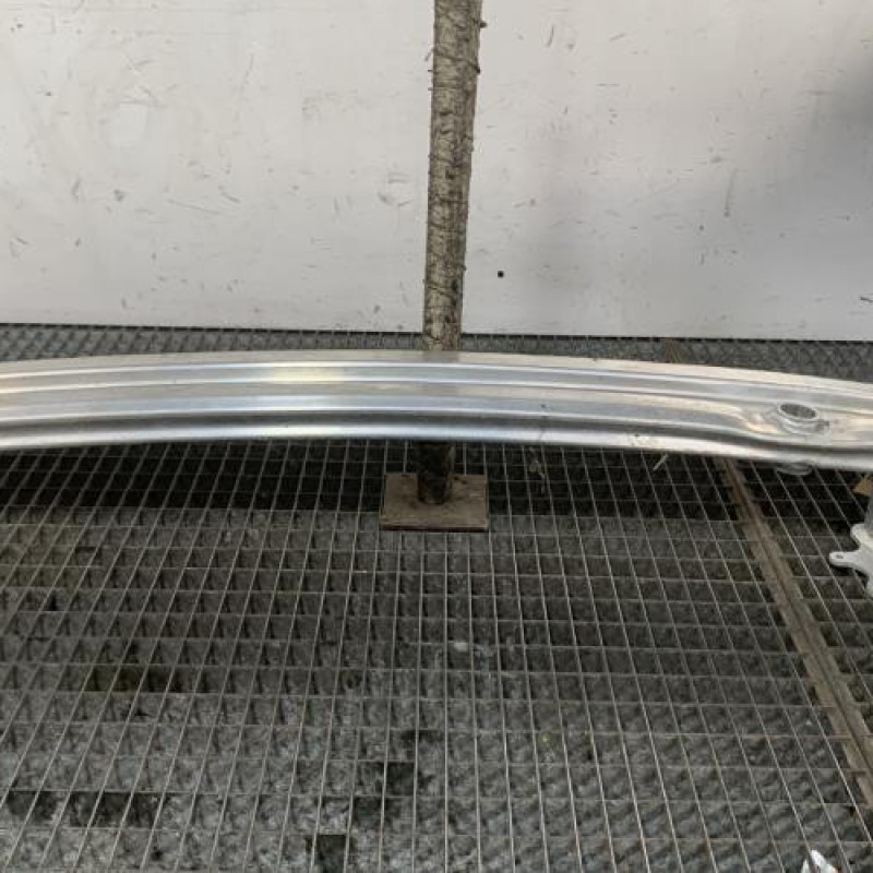 Renfort pare choc arriere (traverse) FORD FOCUS 4 Photo n°1