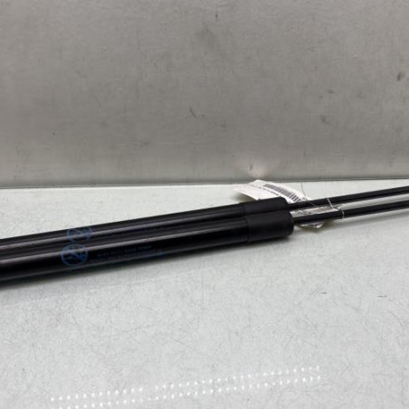 Verin de coffre FORD FOCUS 4 Photo n°1