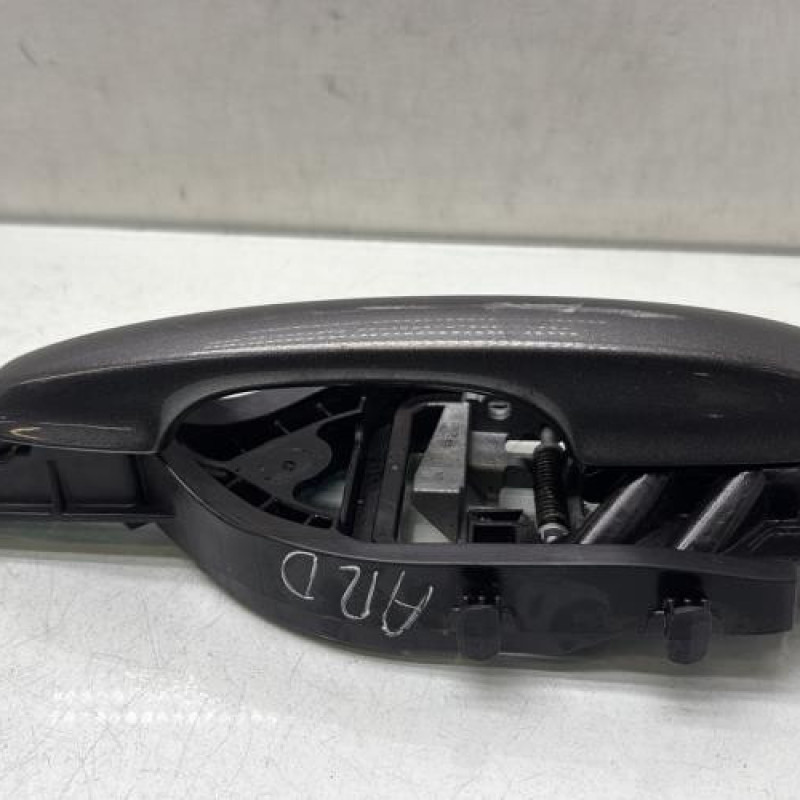 Poignee porte arriere droit FORD FOCUS 4 Photo n°3