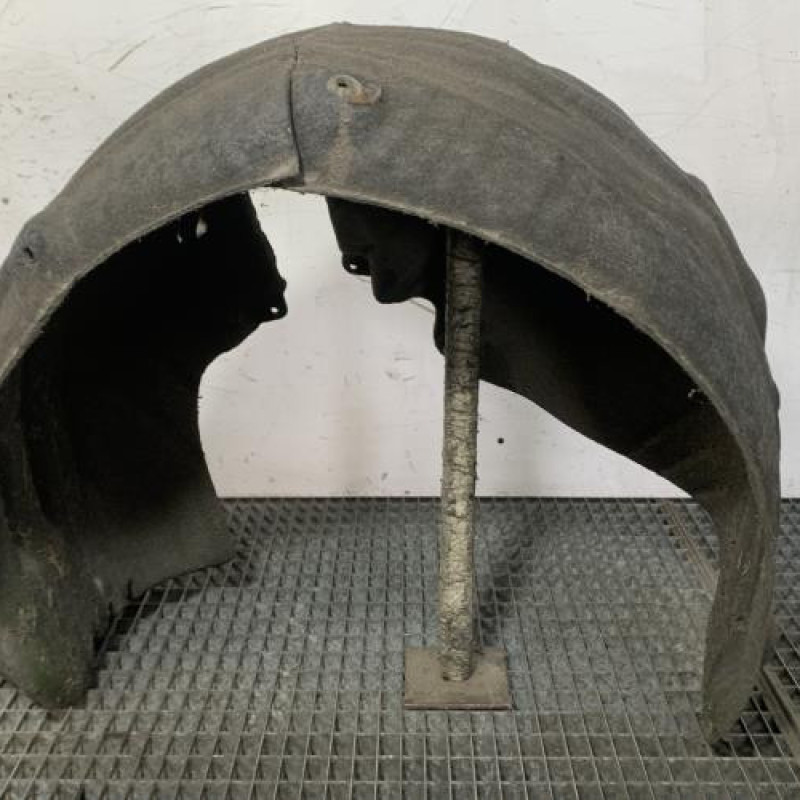 Pare boue arriere droit FORD FOCUS 4 Photo n°1