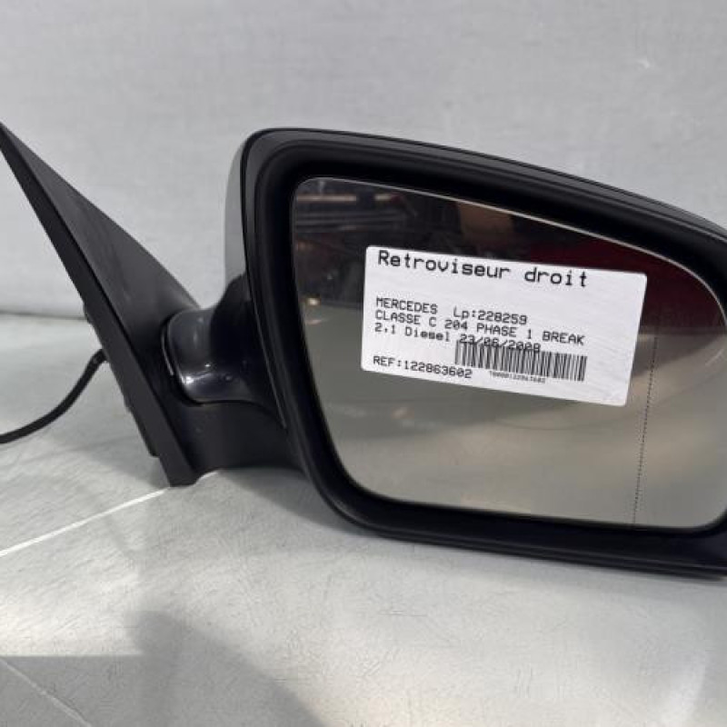 Retroviseur droit MERCEDES CLASSE C 204 Photo n°1