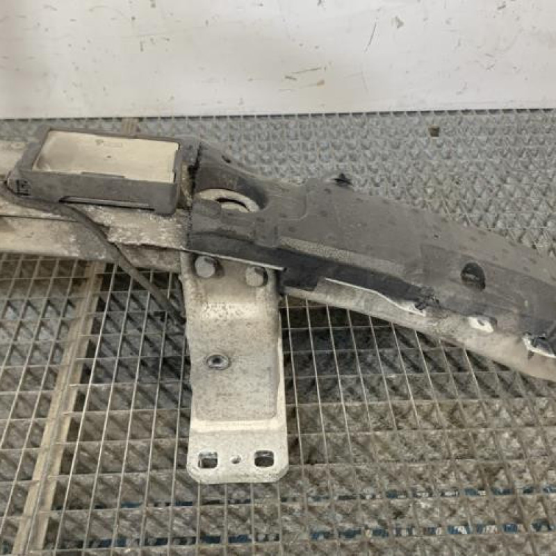 Renfort pare choc avant (traverse) BMW SERIE 5 E61 Photo n°4