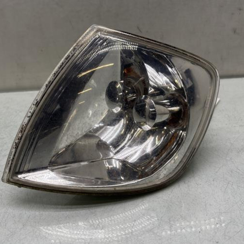 Optique avant secondaire gauche (feux)(clignotant) VOLKSWAGEN POLO 3 Photo n°1