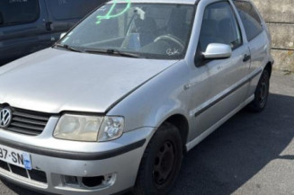 Optique avant secondaire gauche (feux)(clignotant) VOLKSWAGEN POLO 3