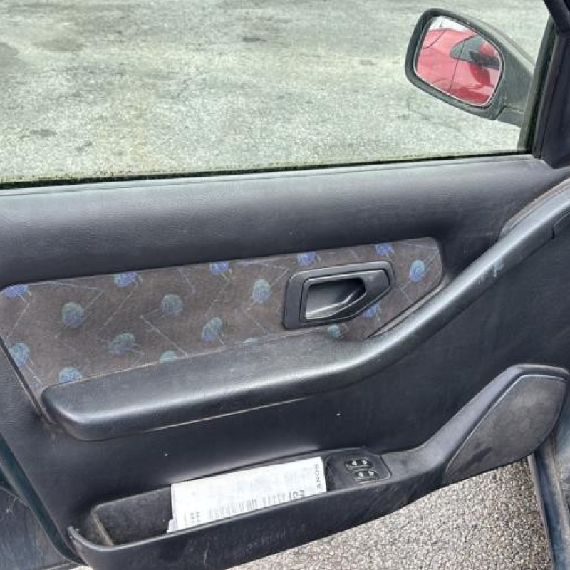 Moteur essuie glace avant PEUGEOT 306 Photo n°18