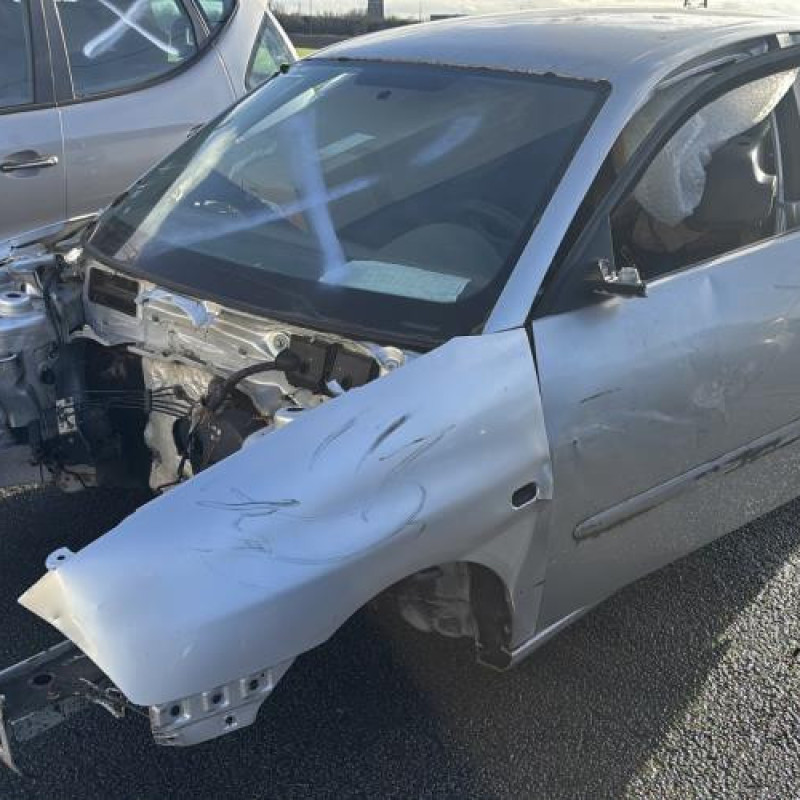 Bloc ABS (freins anti-blocage) SEAT IBIZA 3 Photo n°4