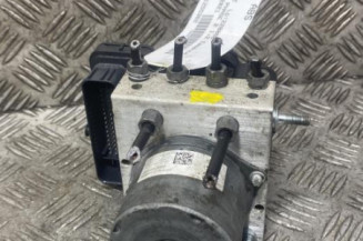 Bloc ABS (freins anti-blocage) PEUGEOT 5008 2 Photo n°1