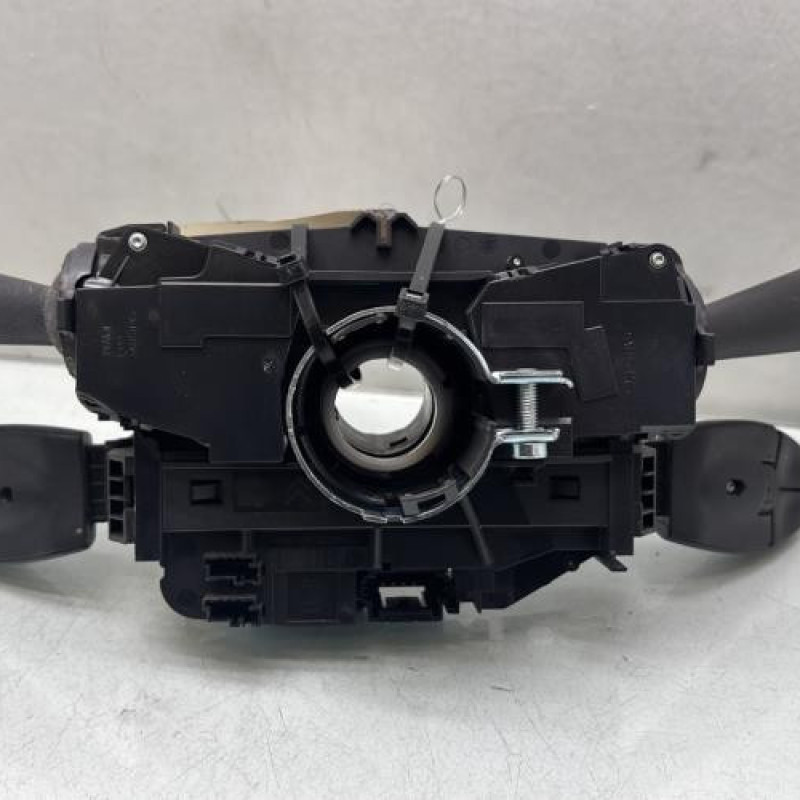 Com (Bloc Contacteur Tournant+Commodo Essuie Glace+Commodo Phare) PEUGEOT PARTNER 3 Photo n°5