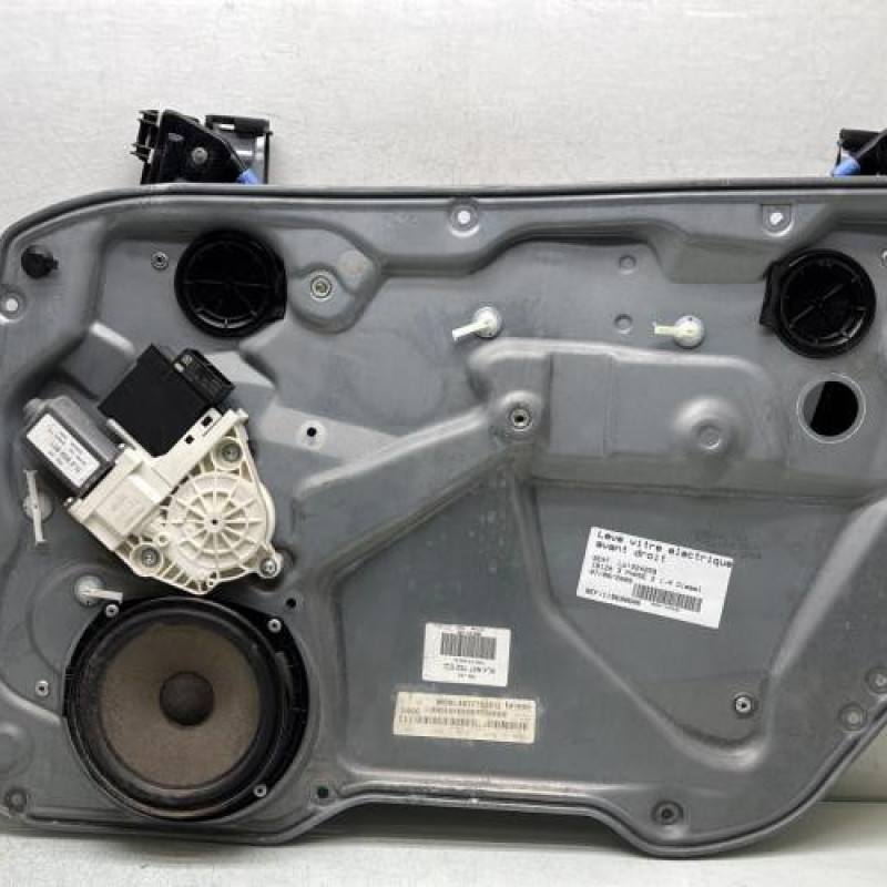 Leve vitre electrique avant droit SEAT IBIZA 3 Photo n°1
