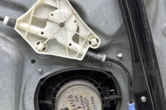 Leve vitre electrique avant droit SEAT IBIZA 3