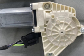 Leve vitre electrique avant gauche MERCEDES CLASSE B 245