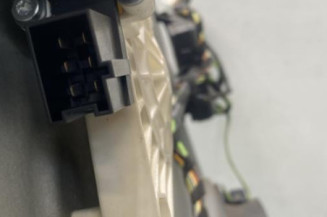 Leve vitre electrique avant gauche MERCEDES CLASSE B 245