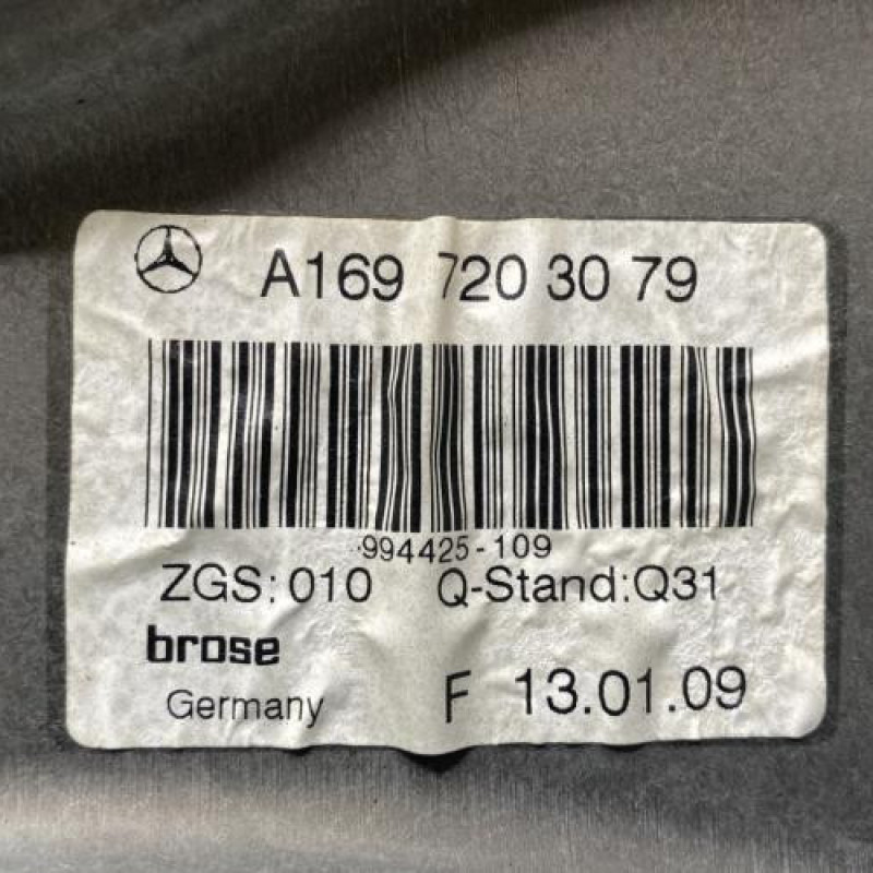 Leve vitre electrique avant droit MERCEDES CLASSE B 245 Photo n°4